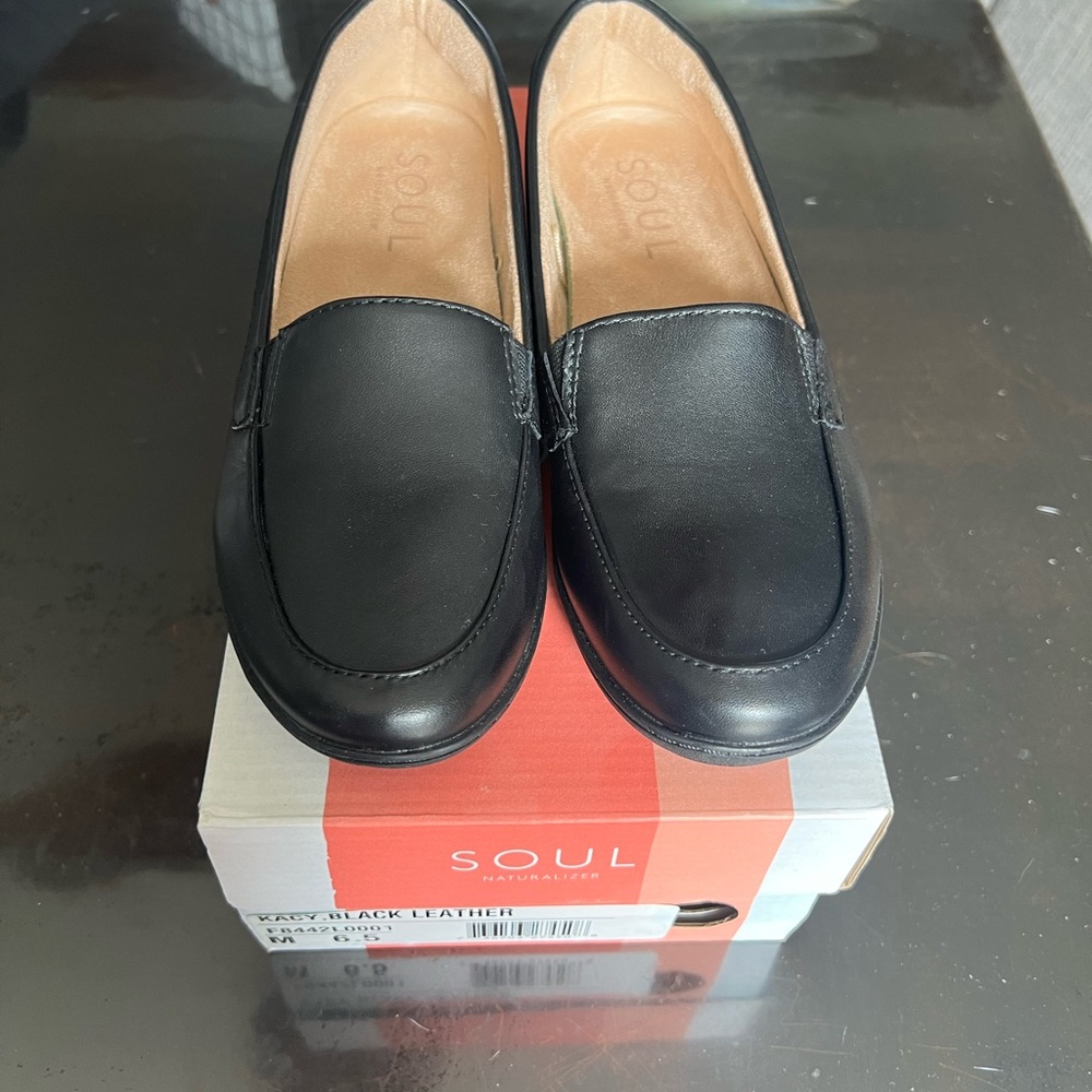 Women's Black Leather Loafers